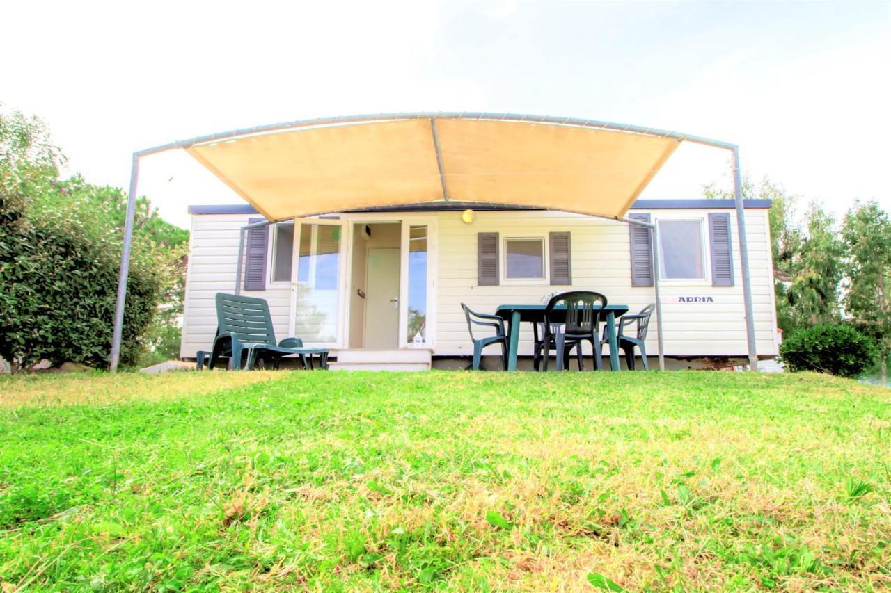 Village & Camping La Foce Valledoria  Ngoại thất bức ảnh