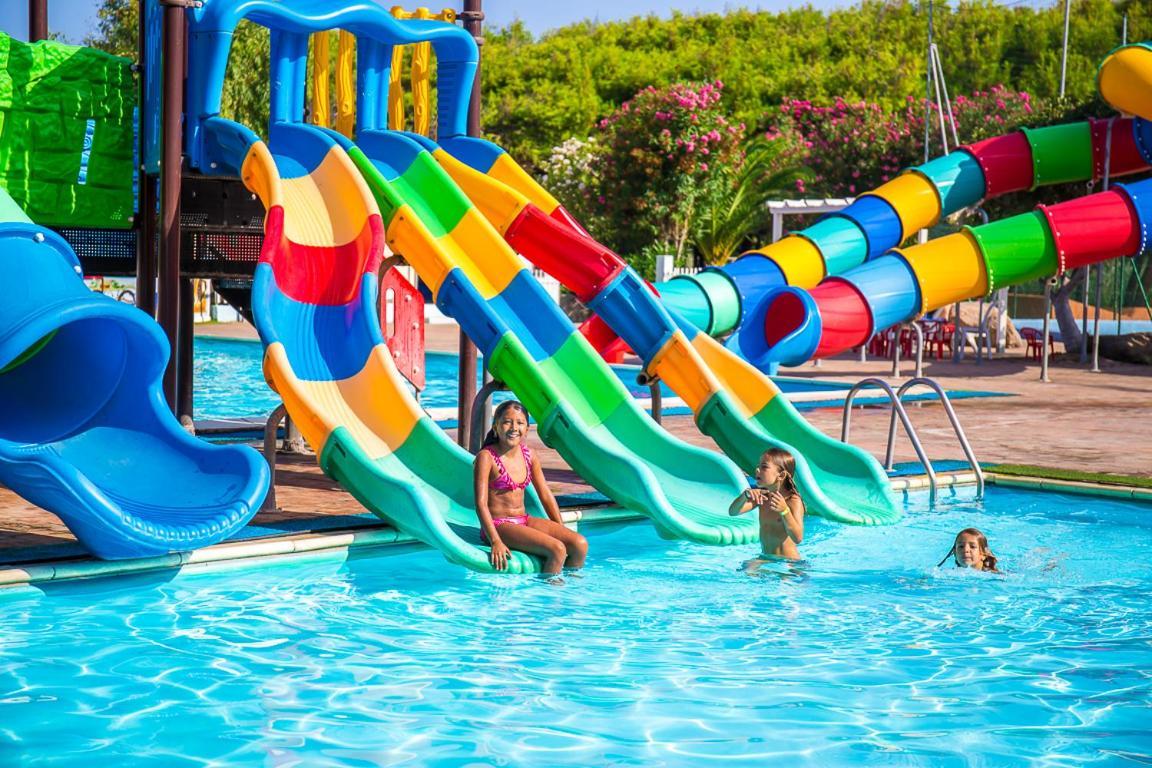Village & Camping La Foce Valledoria  Ngoại thất bức ảnh
