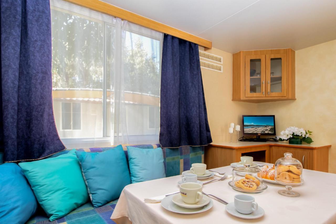Village & Camping La Foce Valledoria  Ngoại thất bức ảnh