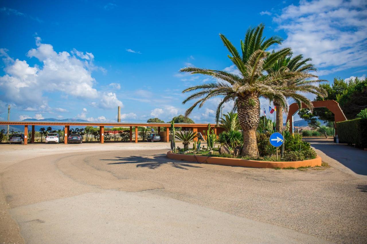Village & Camping La Foce Valledoria  Ngoại thất bức ảnh
