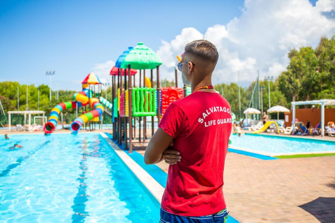Village & Camping La Foce Valledoria  Ngoại thất bức ảnh
