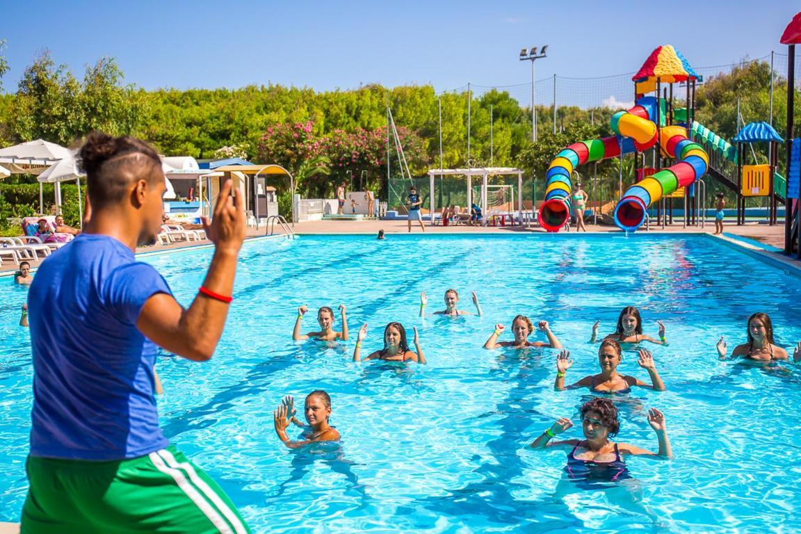 Village & Camping La Foce Valledoria  Ngoại thất bức ảnh